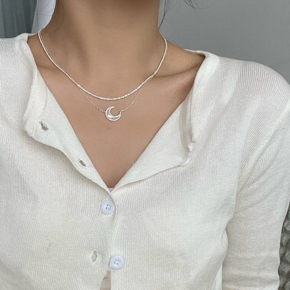 #NEW 925 Sterling Silver Diamond Halo Shell Crescent Moon Necklace - Picture 10 of 10